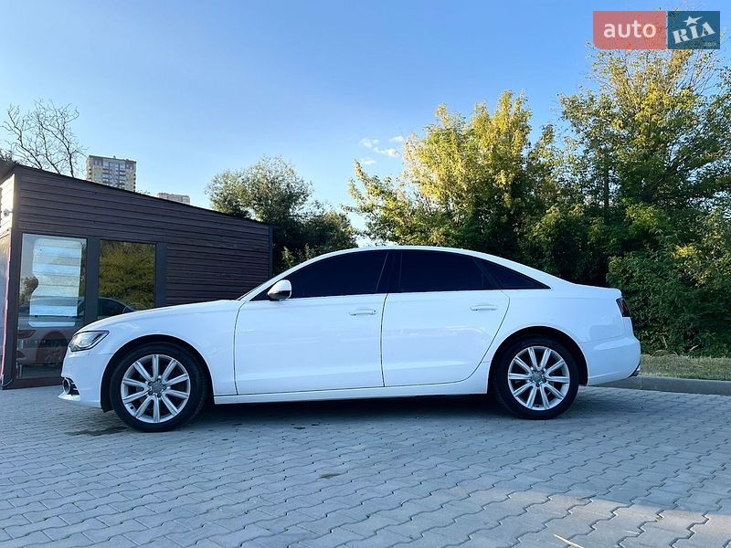 Седан Audi A6 2014 в Києві