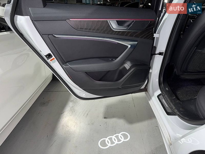 Седан Audi A6 2019 в Золочеве