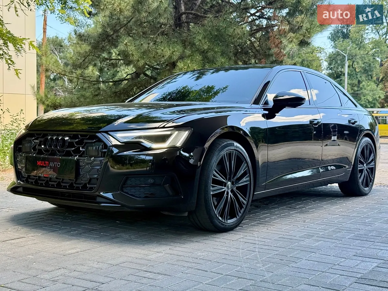 2021 BMW X5 M - мініатюра 58