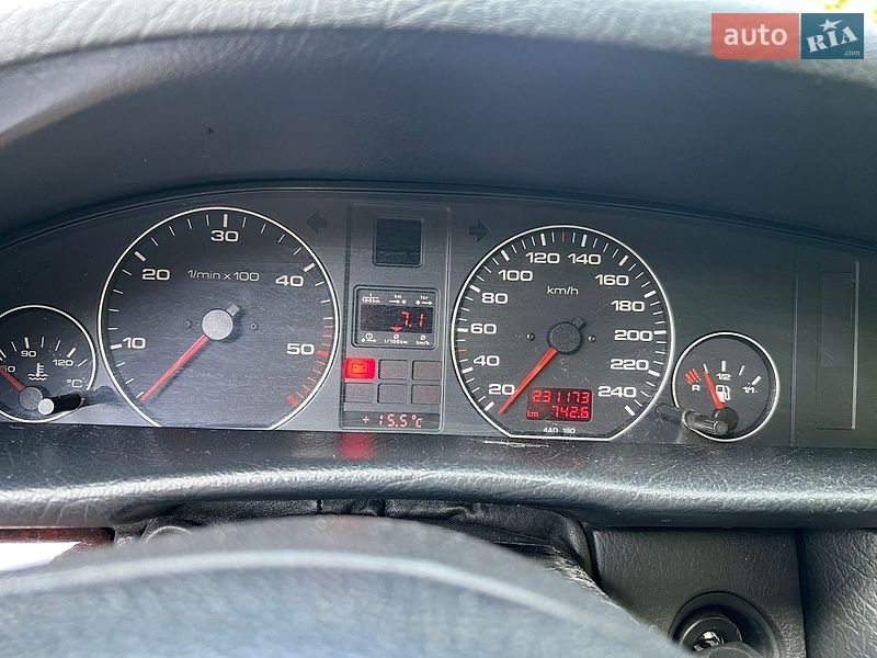 Універсал Audi A6 1996 в Городенці