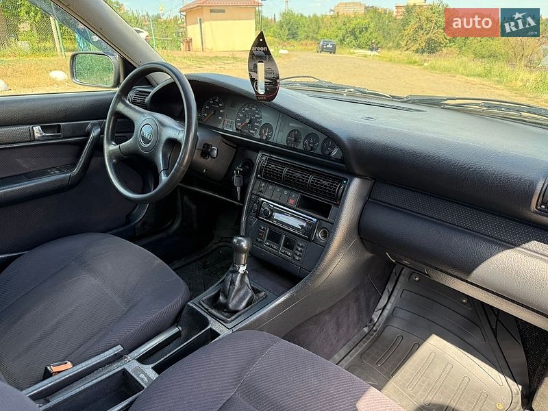 Седан Audi A6 1994 в Кривому Розі