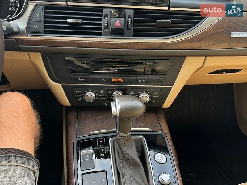 Седан Audi A6 2014 в Чернигове