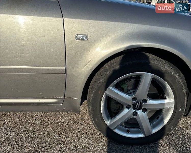 Седан Audi A6 2003 в Рівному