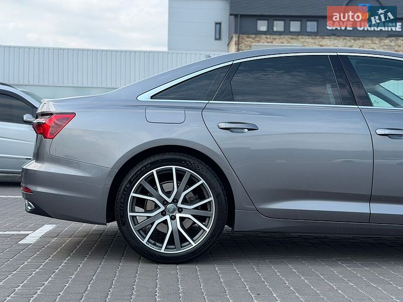 Седан Audi A6 2018 в Киеве