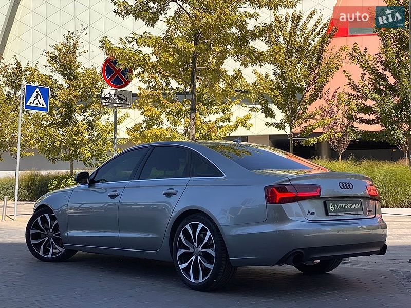 Седан Audi A6 2014 в Киеве