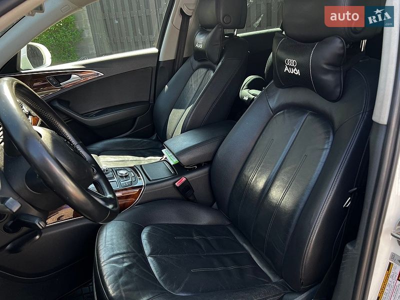 Седан Audi A6 2014 в Шумске