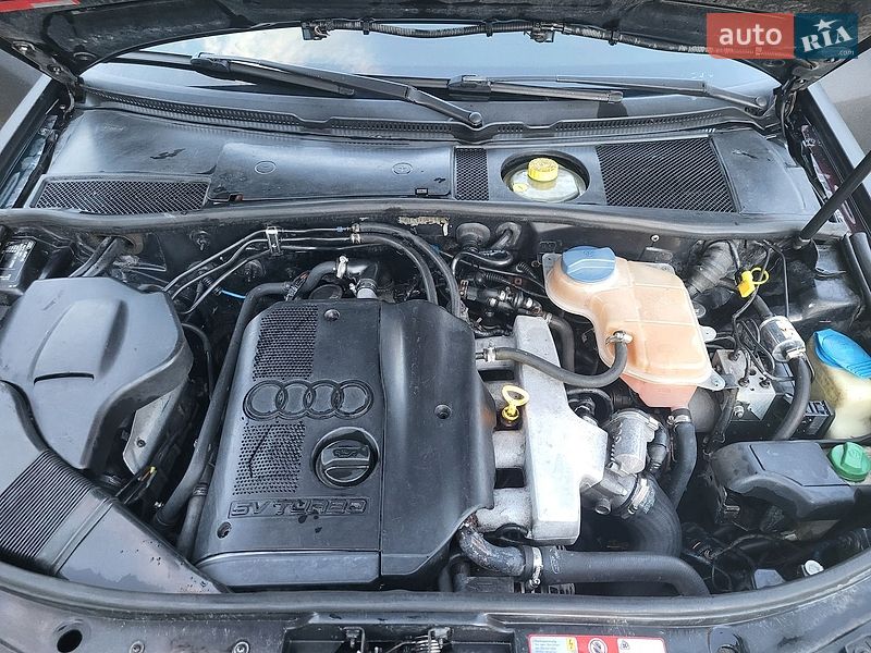 Седан Audi A6 2001 в Чугуеве