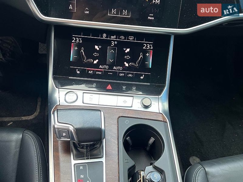 Седан Audi A6 2019 в Львові