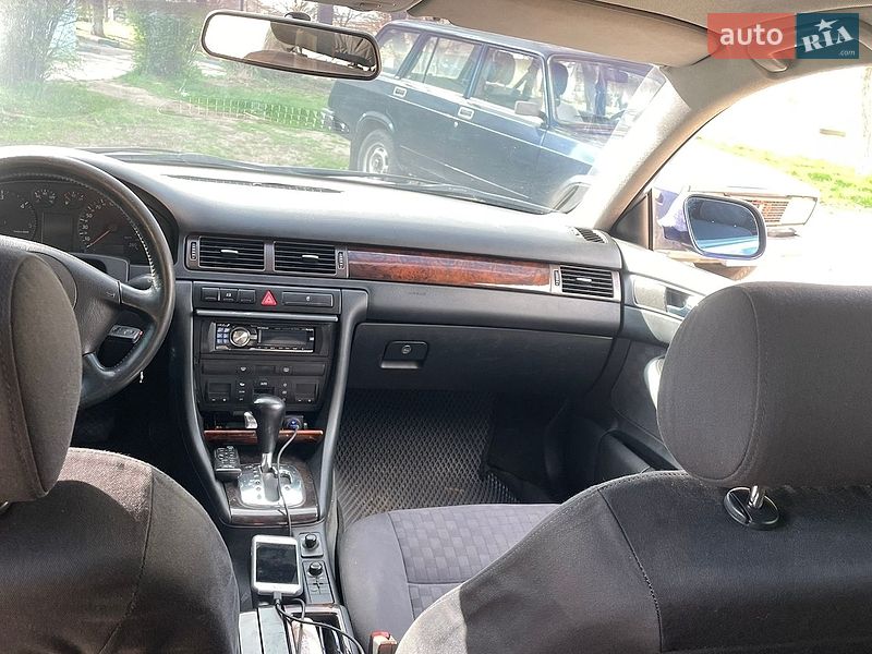 Седан Audi A6 1999 в Теплодарі