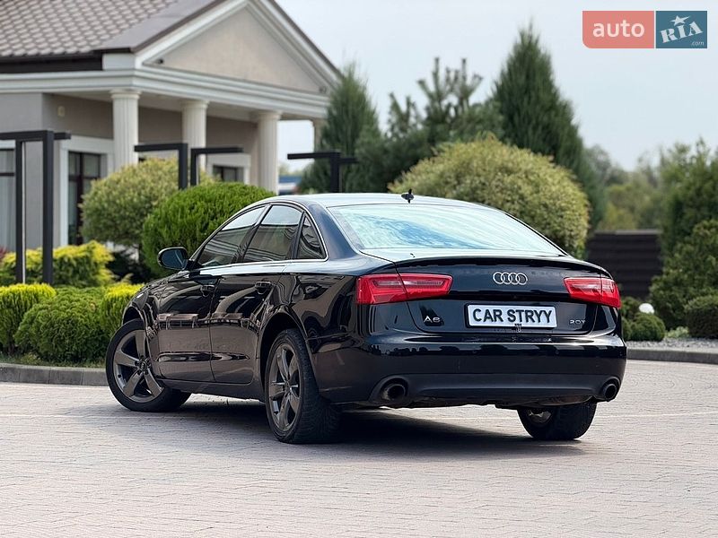 Седан Audi A6 2011 в Стрию