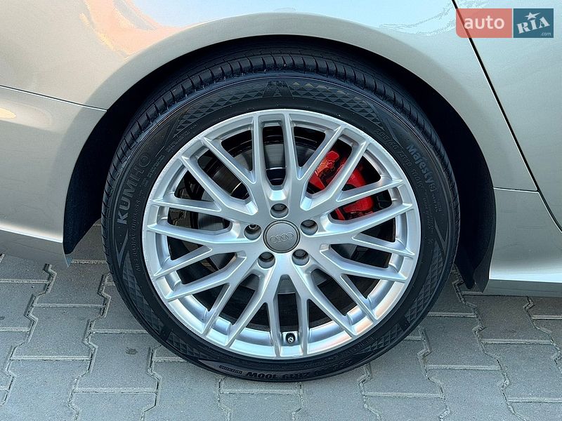 Седан Audi A6 2015 в Одессе