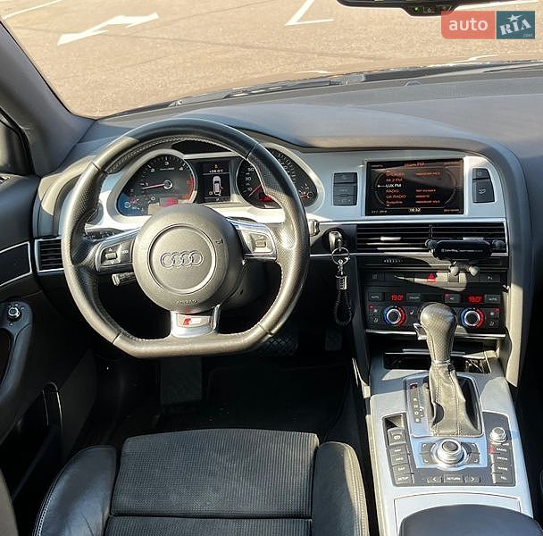 Универсал Audi A6 2011 в Киеве