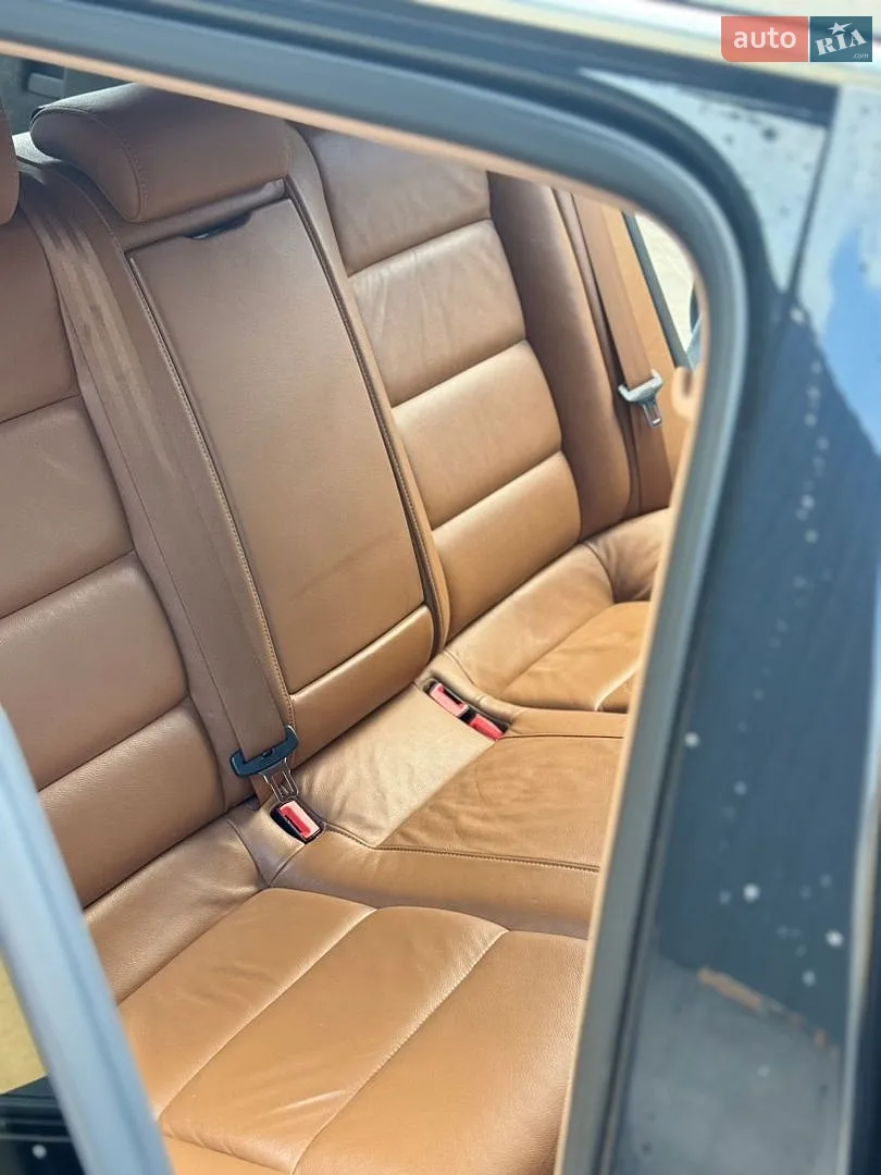 2010 Audi A6 - мініатюра 6