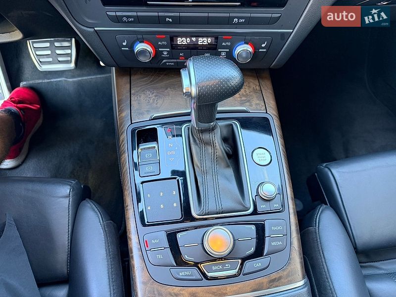Универсал Audi A6 2011 в Луцке