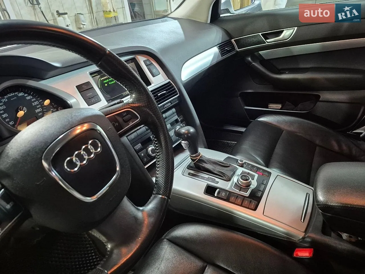 2010 Audi A6 - мініатюра 6