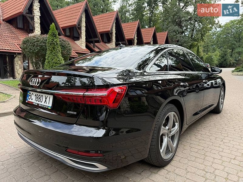 Седан Audi A6 2023 в Львові