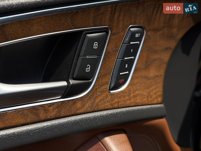 Седан Audi A6 2013 в Тячеве