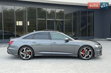 Седан Audi A6 2019 в Чернівцях