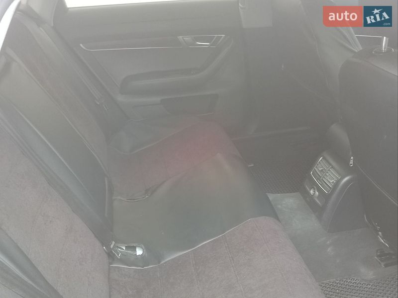 Седан Audi A6 2004 в Галиче