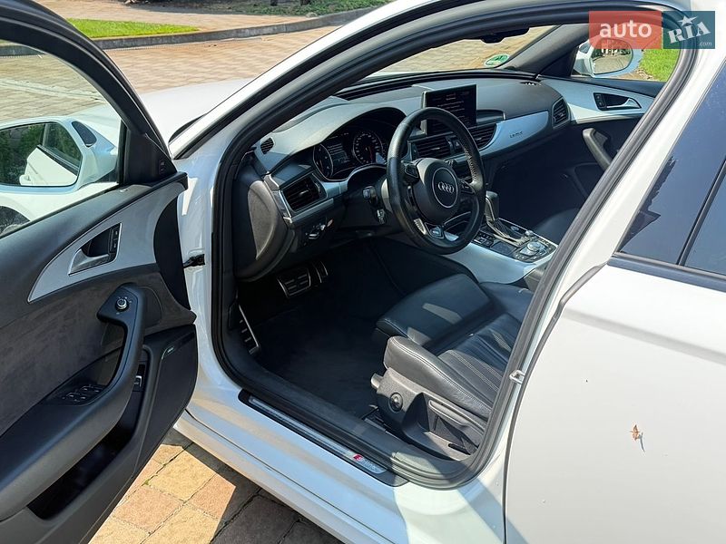 Универсал Audi A6 2015 в Сарнах