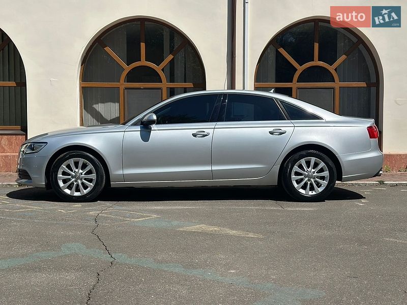 Седан Audi A6 2014 в Києві