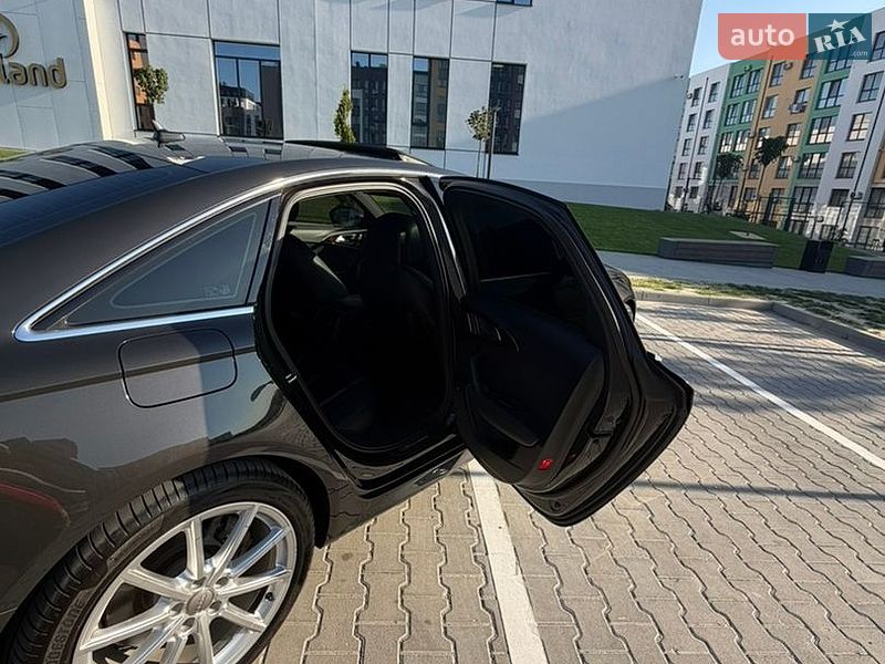 Седан Audi A6 2015 в Ровно