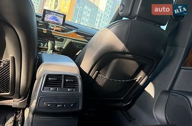 Седан Audi A6 2015 в Ровно