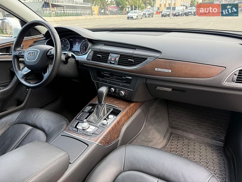Седан Audi A6 2016 в Киеве