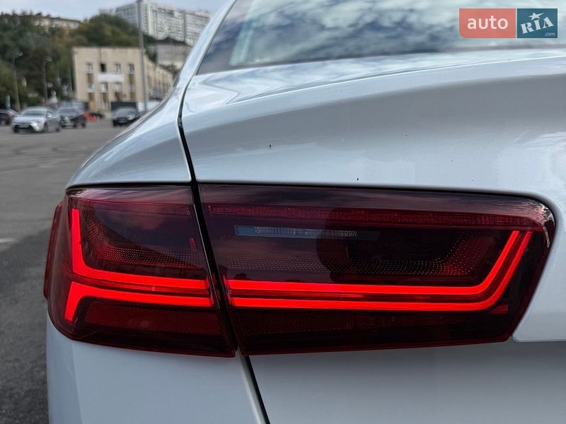 Седан Audi A6 2016 в Киеве