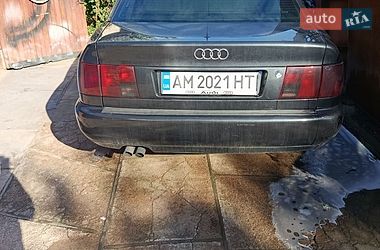Седан Audi A6 1995 в Овруче