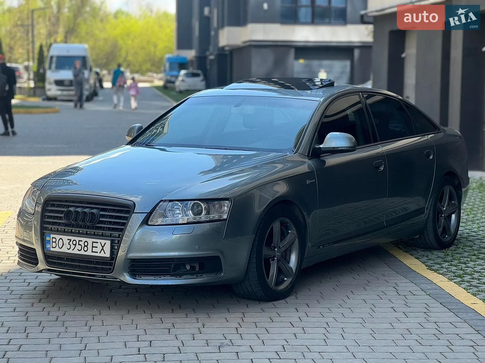 2010 Audi A6 - мініатюра 4