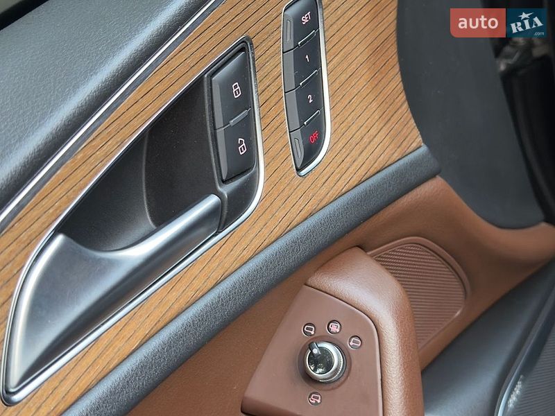 Седан Audi A6 2015 в Звягелі