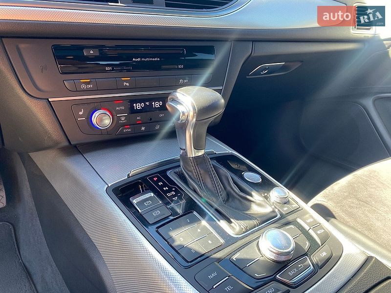 Универсал Audi A6 2011 в Киеве