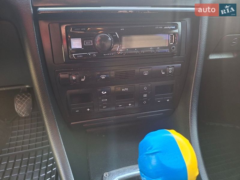 Седан Audi A6 1997 в Іваничах
