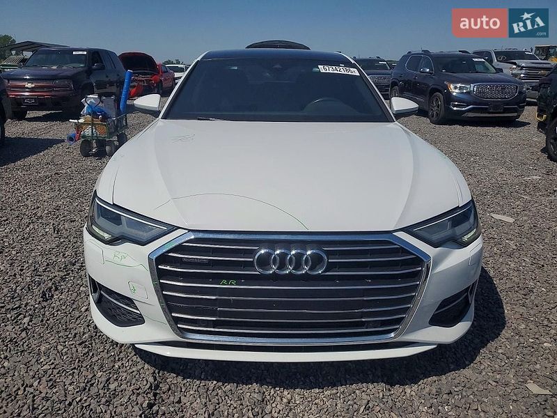 Седан Audi A6 2020 в Львові