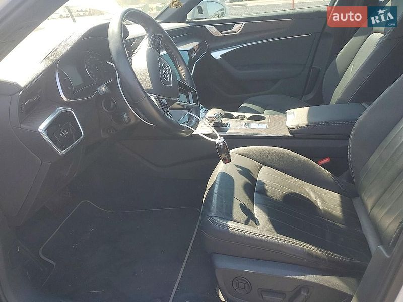 Седан Audi A6 2020 в Львові