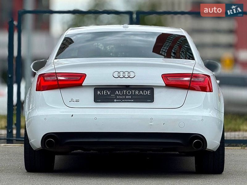 Седан Audi A6 2014 в Киеве