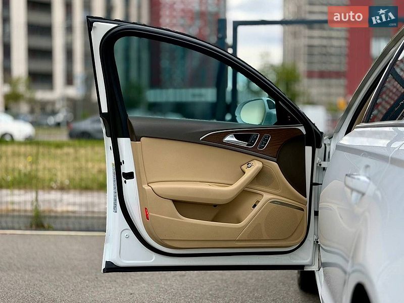 Седан Audi A6 2014 в Киеве