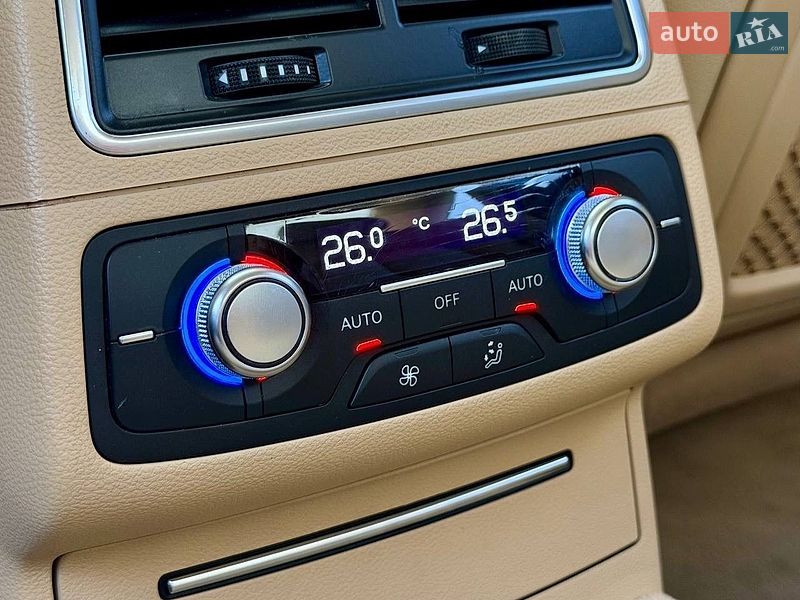 Седан Audi A6 2014 в Киеве