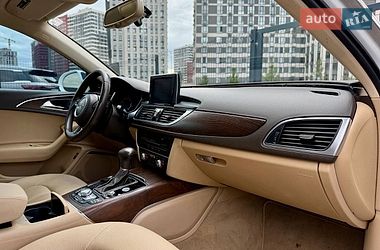 Седан Audi A6 2014 в Киеве