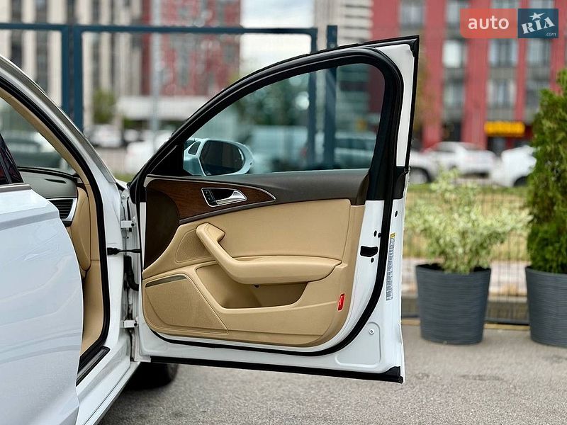 Седан Audi A6 2014 в Киеве