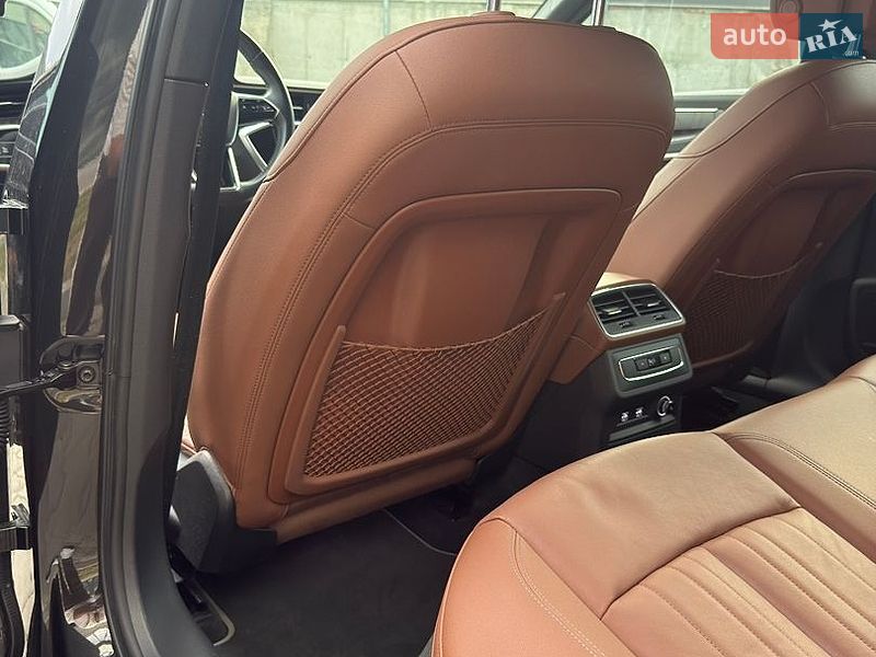 Седан Audi A6 2018 в Ивано-Франковске