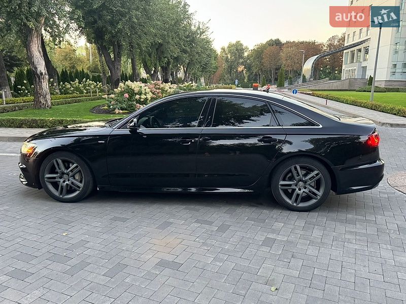 Седан Audi A6 2015 в Киеве