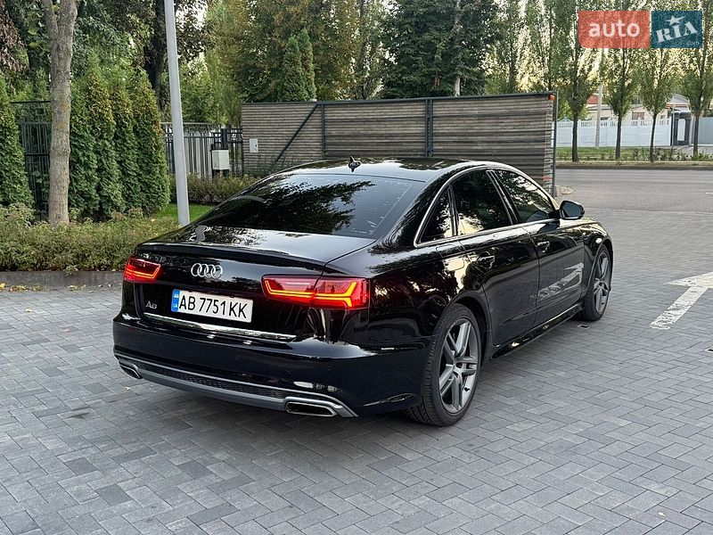 Седан Audi A6 2015 в Киеве