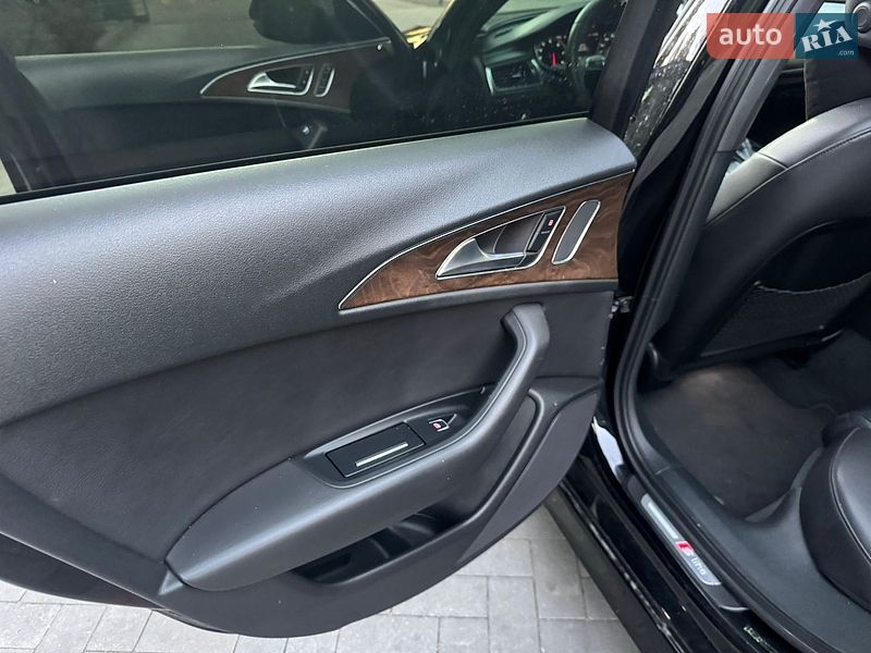 Седан Audi A6 2015 в Киеве