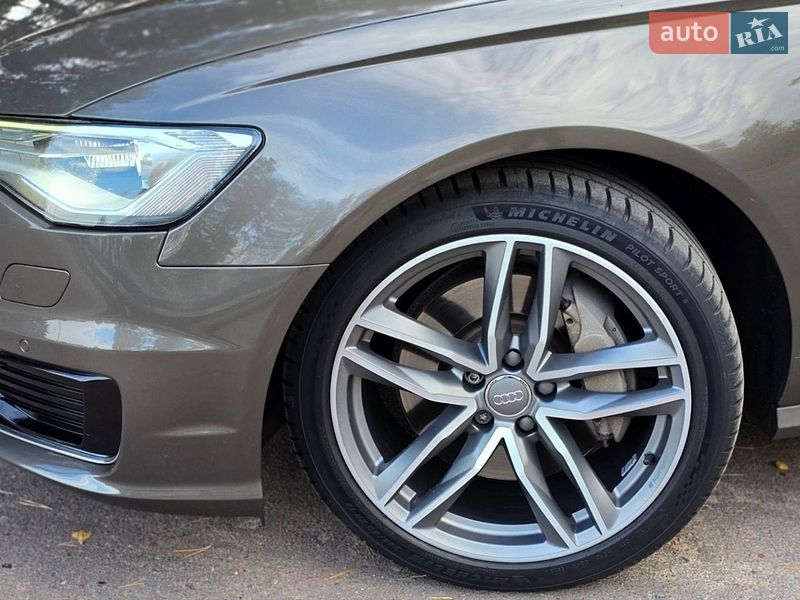 Седан Audi A6 2015 в Чернигове