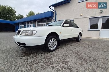 Седан Audi A6 1995 в Кременці