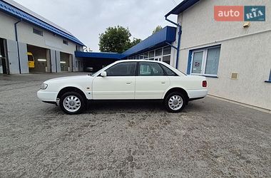 Седан Audi A6 1995 в Кременці