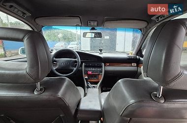 Седан Audi A6 1995 в Кременці
