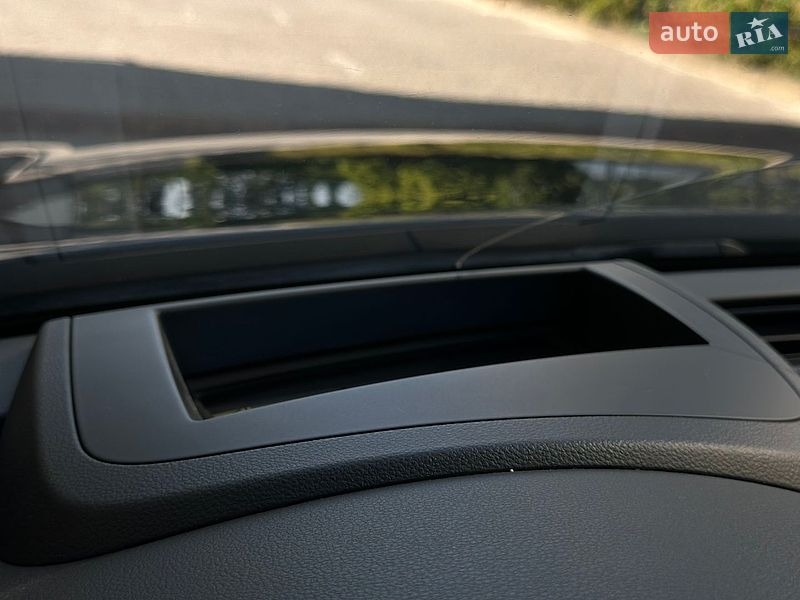 Седан Audi A6 2012 в Ивано-Франковске